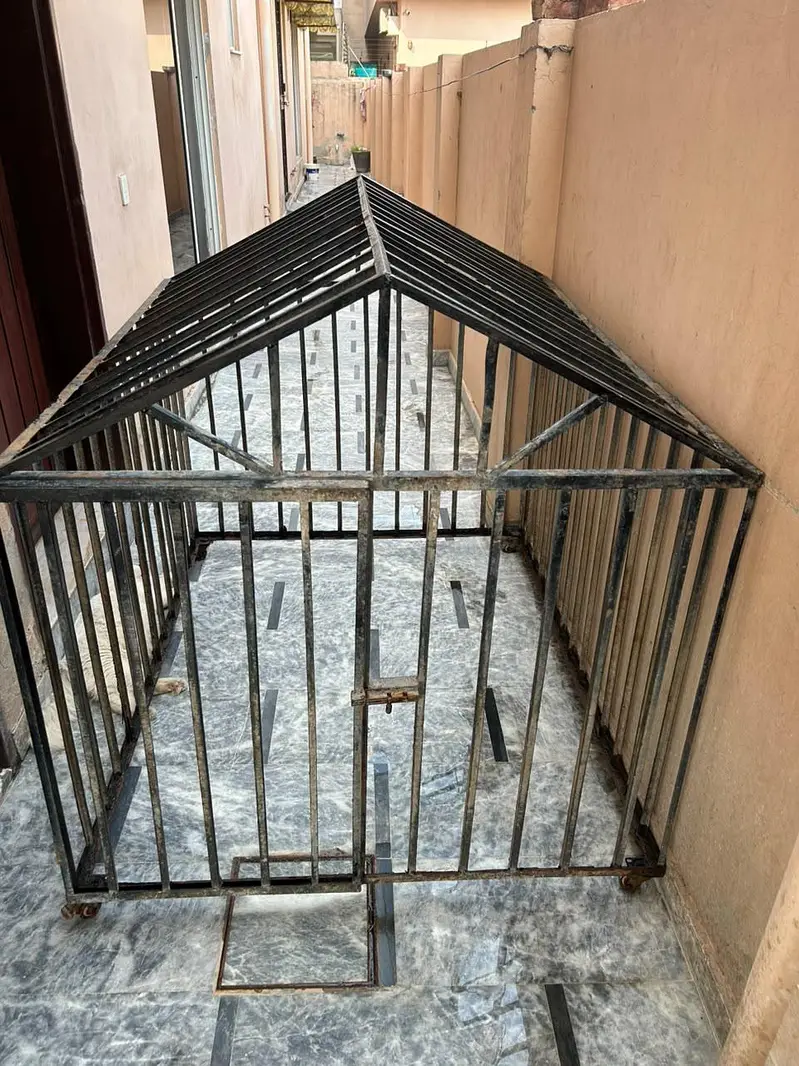 Pure Metal Cage for dogs is for sale — photo 3