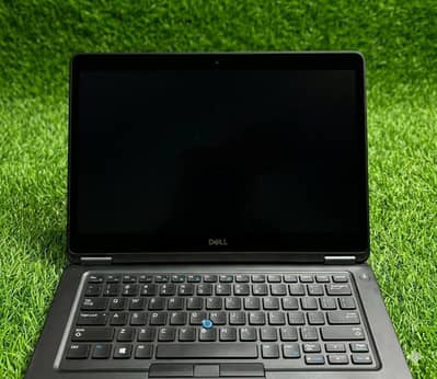 Laptop Dell /128/Touch screen/5th generation/icore 7/touch screen