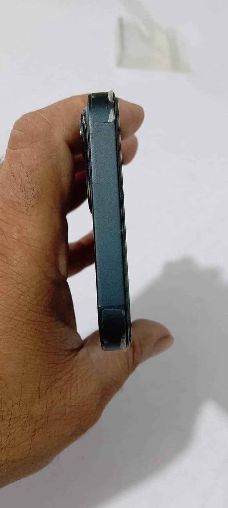 Apple iPhone 13 4