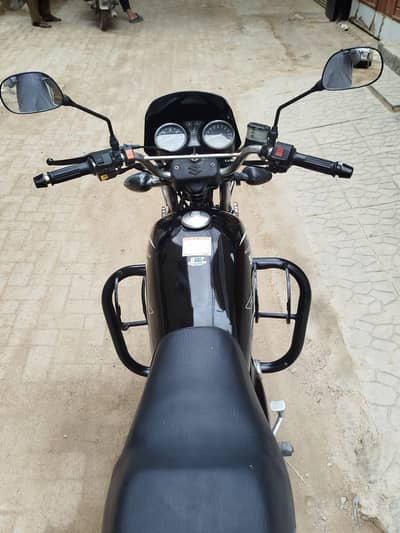 Suzuki GS 150 SE 2021