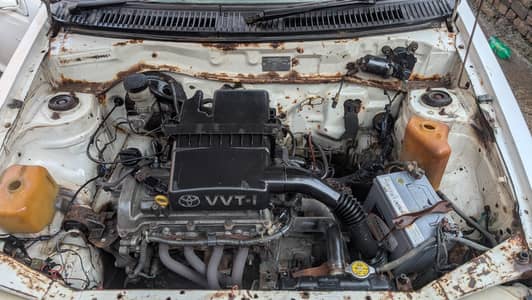 charade vitz engine