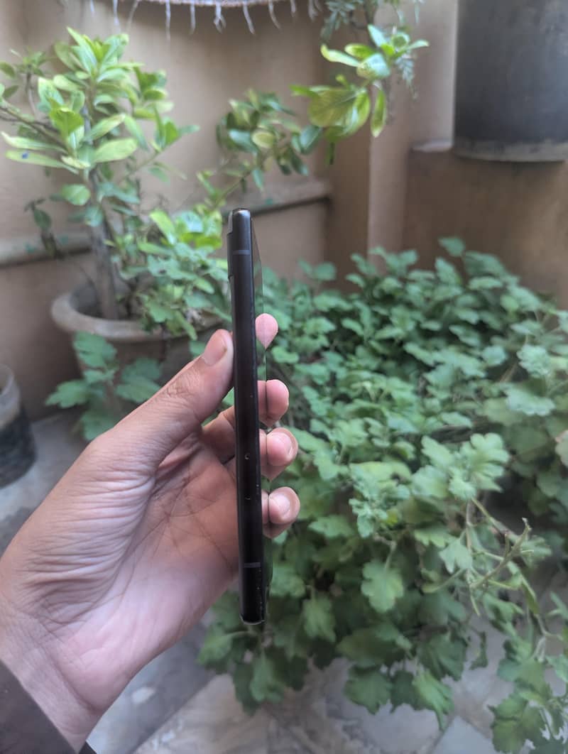 Google Pixel 6a 2
