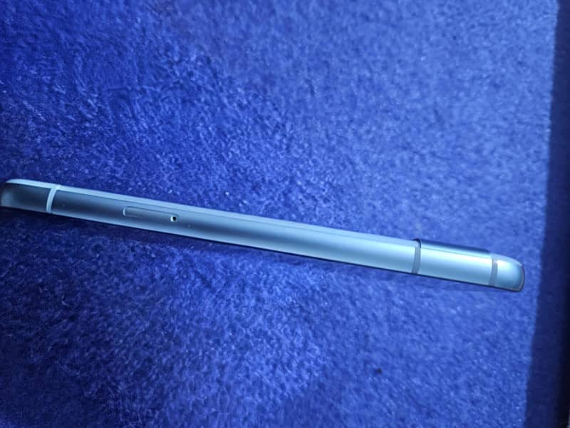 Google Pixel 8a 2