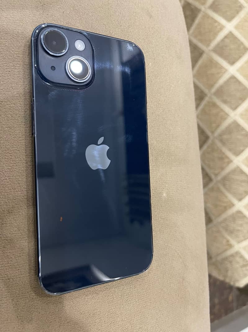 Apple iPhone 14 2