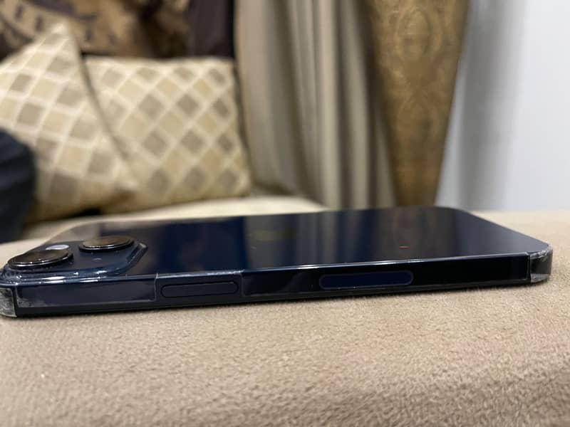 Apple iPhone 14 6