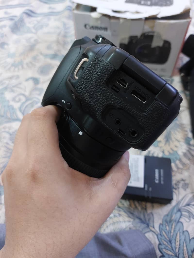 Canon EOS 700D 5