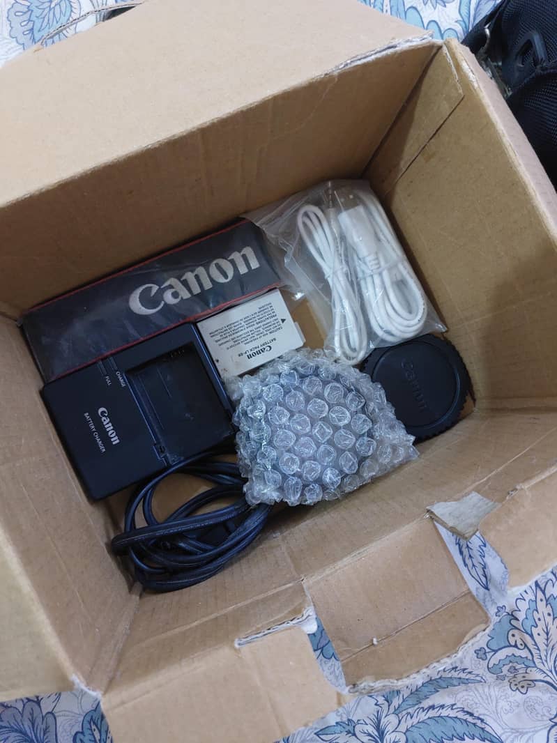 Canon EOS 700D 14