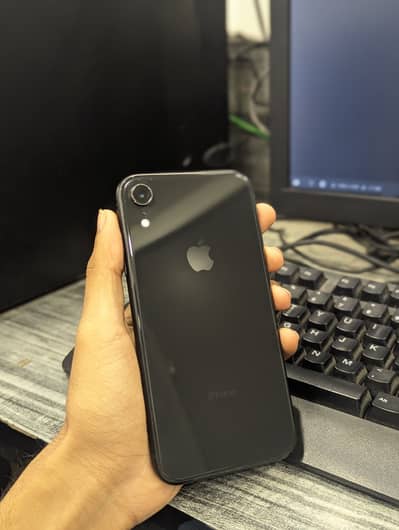 Apple iPhone XR