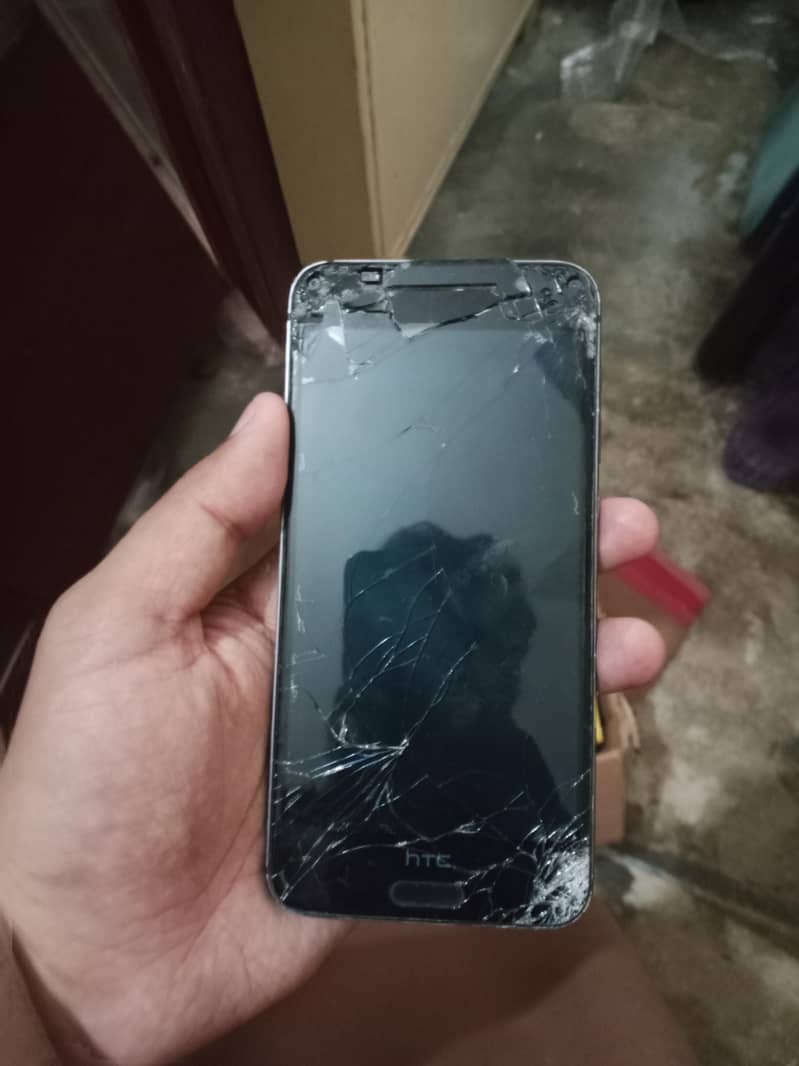 HTC One 1