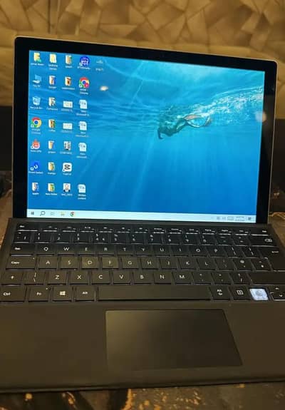 I5 7th generation Surface Microsoft 8gb ram 128ssd