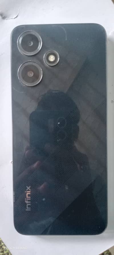 Infinix Hot 30 Play