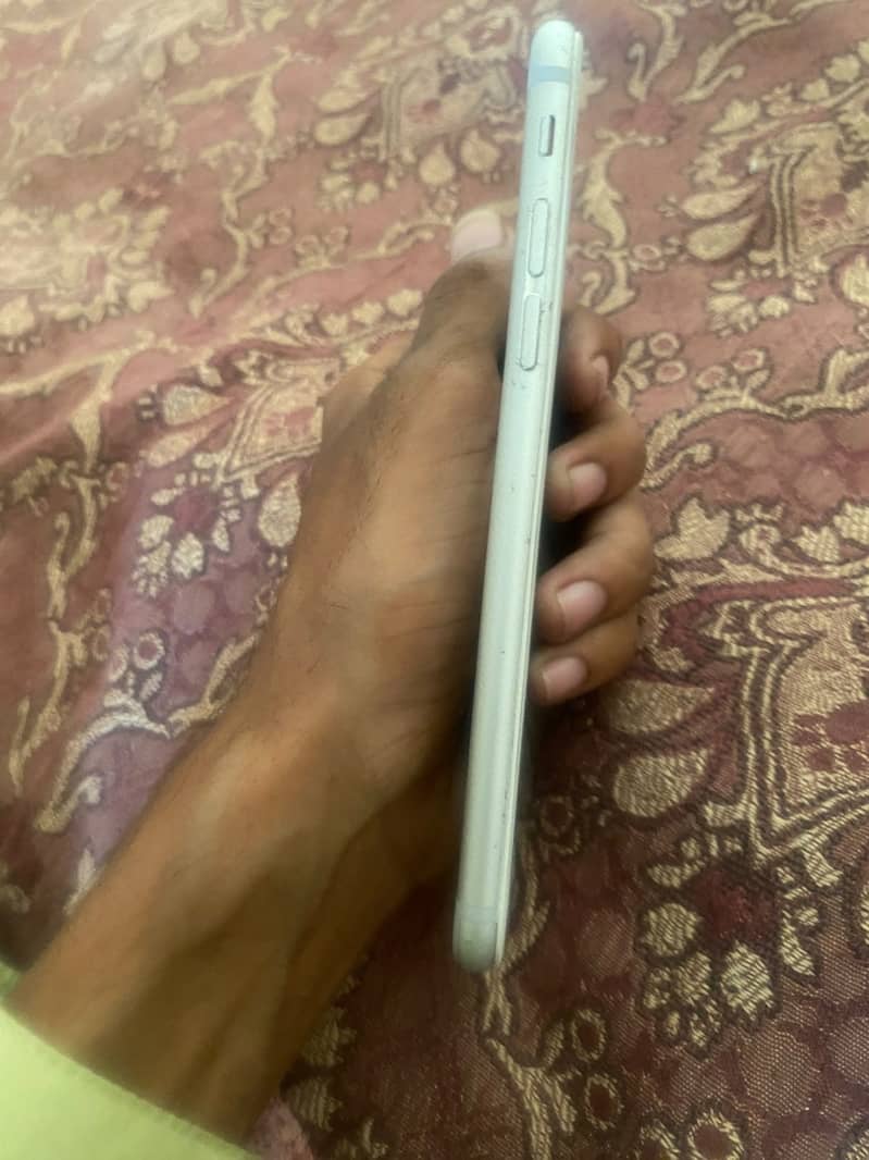 Apple iPhone 6 2