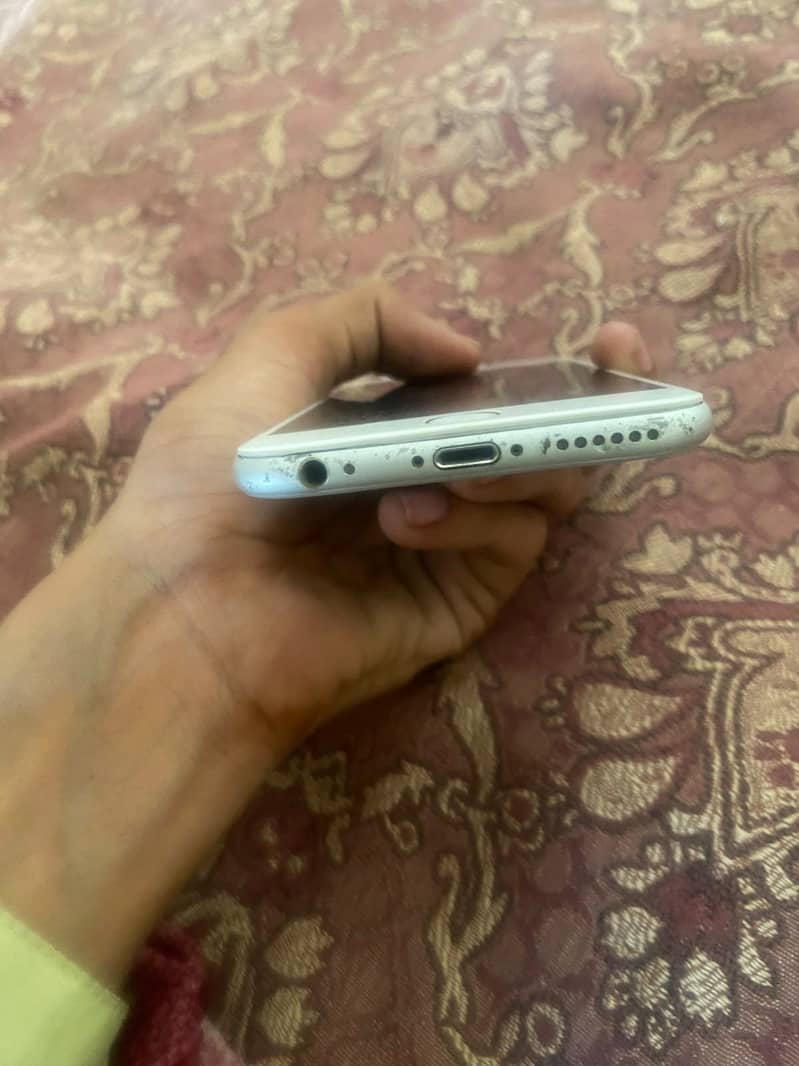 Apple iPhone 6 3