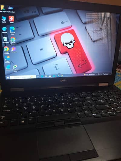 Dell Latitude E5570 | Core i7-6820HQ | 16GB RAM | 256GB SSD | AMD 2GB