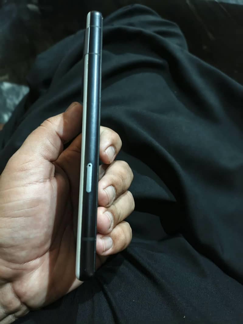 Google Pixel 7a 2