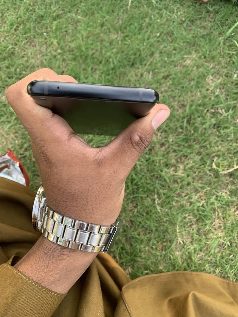 One Plus 8 4