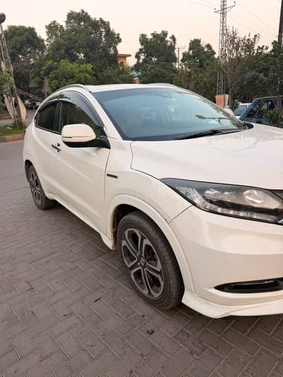 Honda Vezel 2015