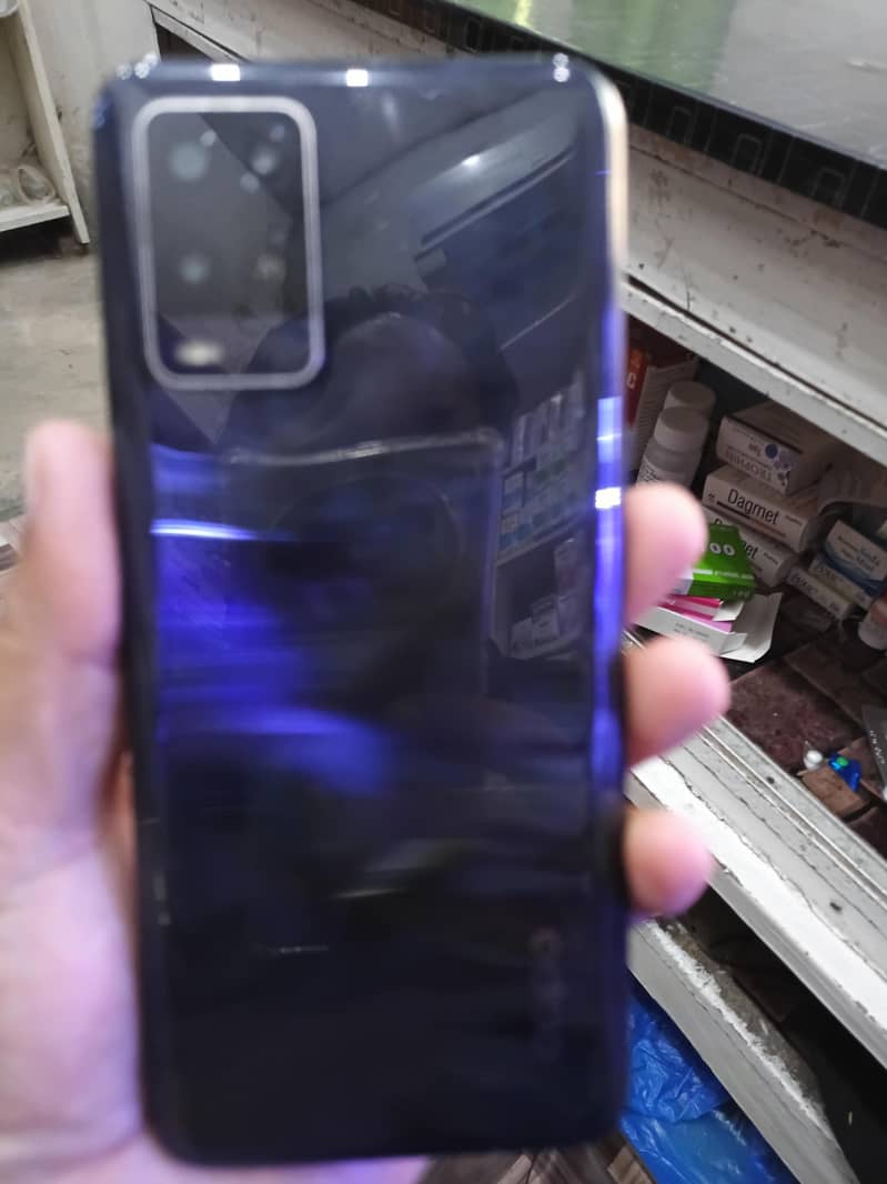 OPPO A54 4