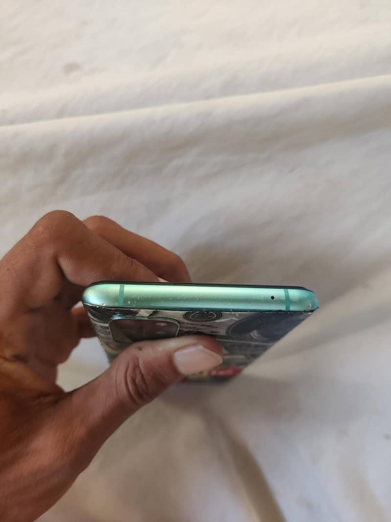 OnePlus 8t 4