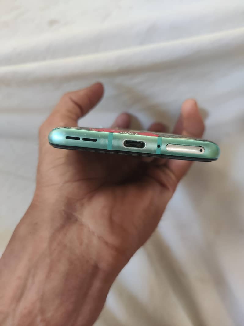OnePlus 8t 5