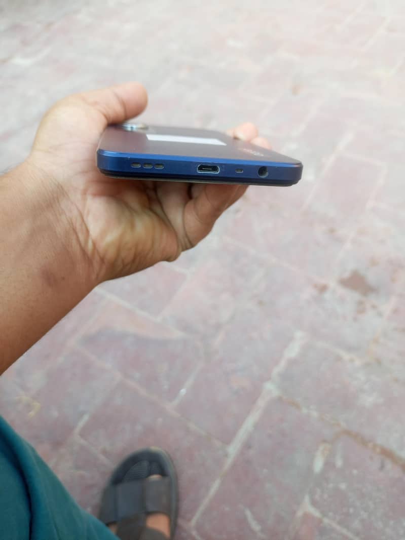 OPPO A17 4
