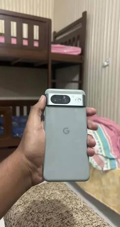 Google Pixel 8