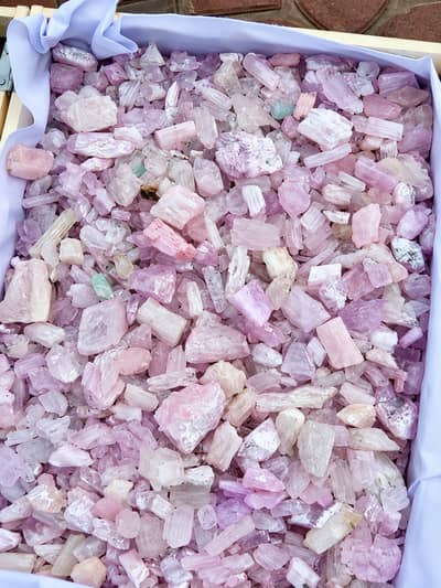 Natural Raw Kunzite Stone – 24 KG