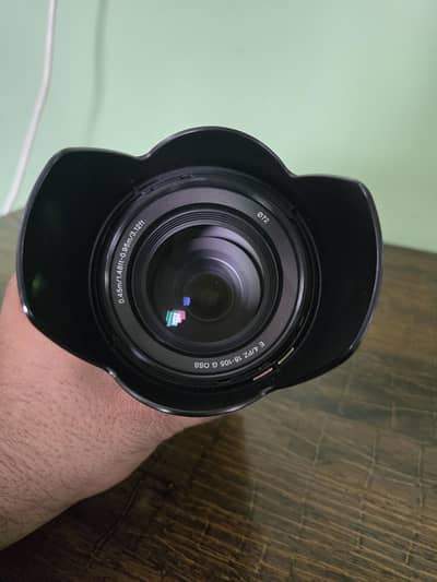 Sony 4/18-105 G E-mount Camera Lense