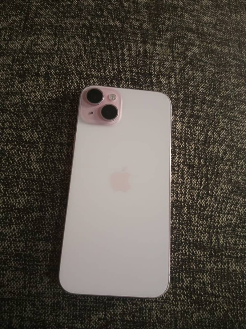 Apple iPhone 15 plus 4