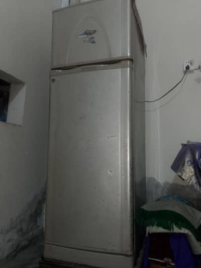 FRIDGE FOR SALE