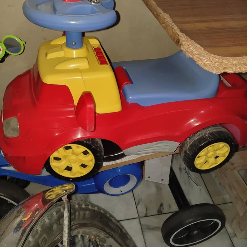 بچوں کی گاڑی 1