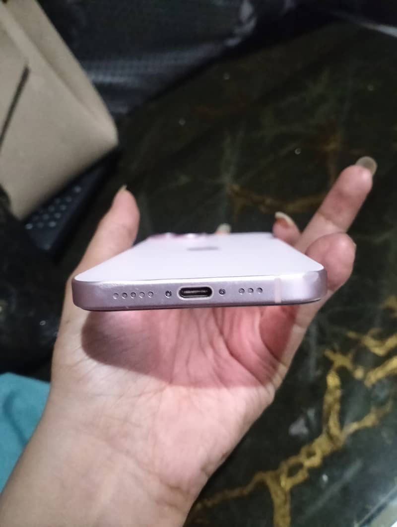 Apple iPhone 15 1