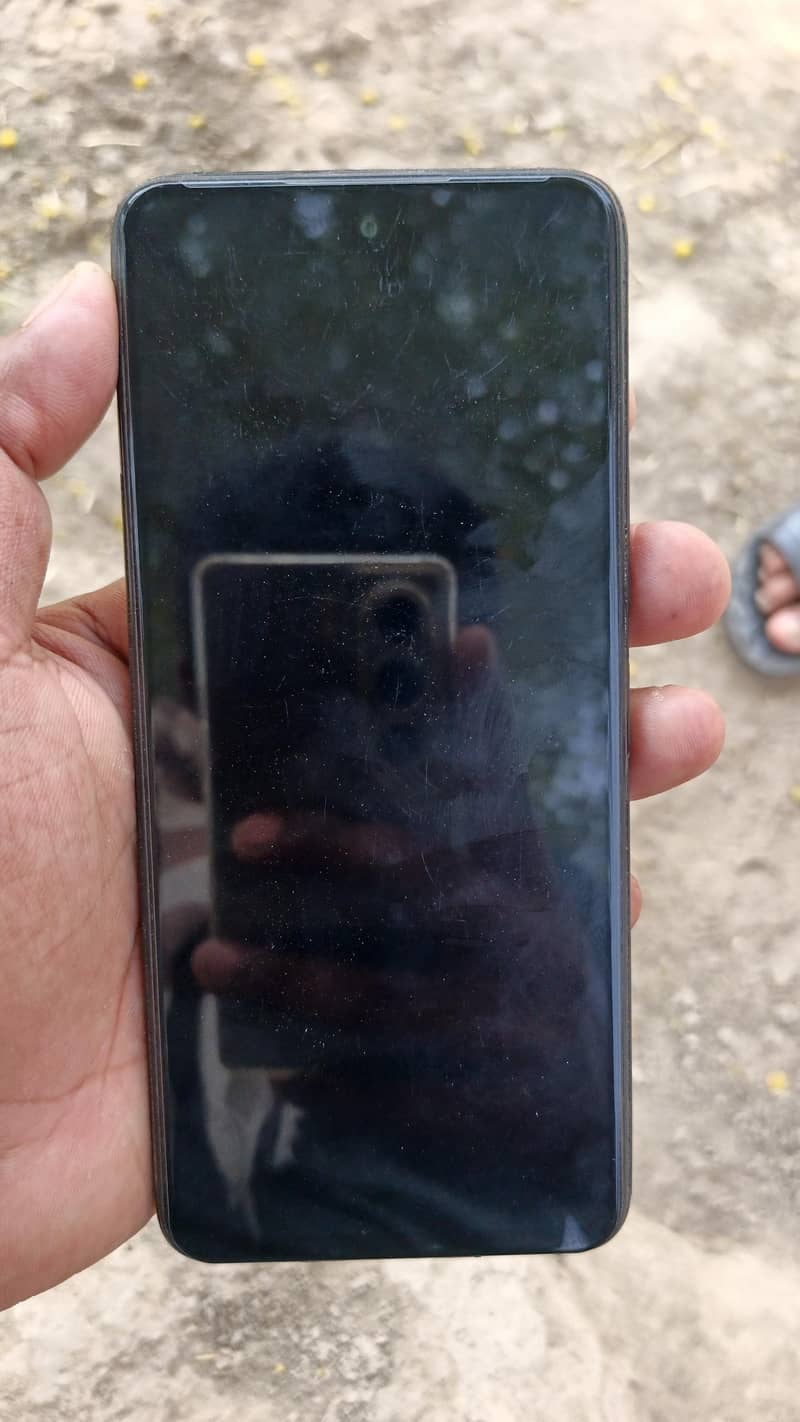 Tecno Camon 18 p 4