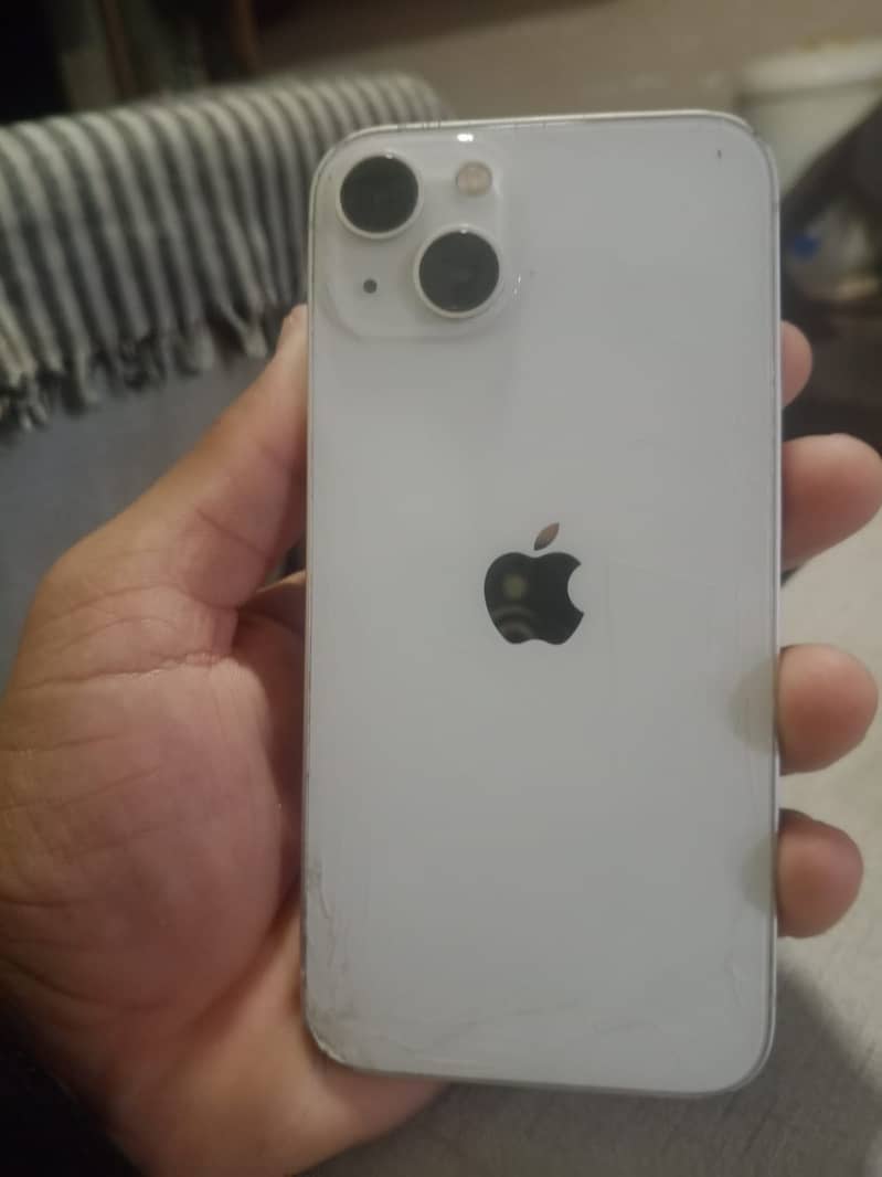 Apple iPhone 13 2