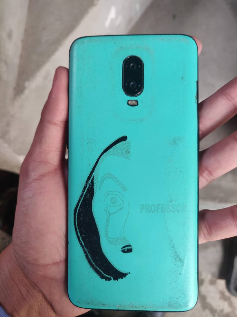 One Plus 6T 4