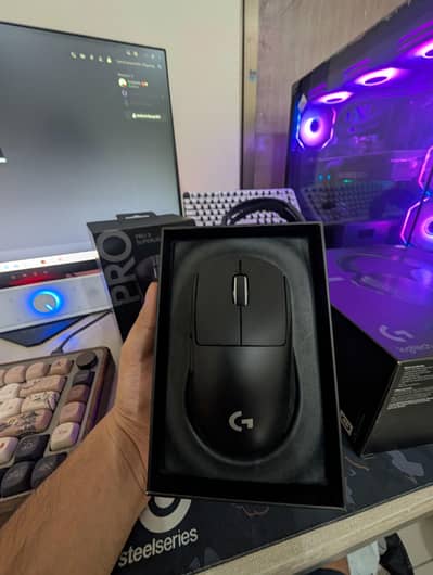 Logitech G Pro X Superlight 2 Logitech G Pro X SE Wired Headset