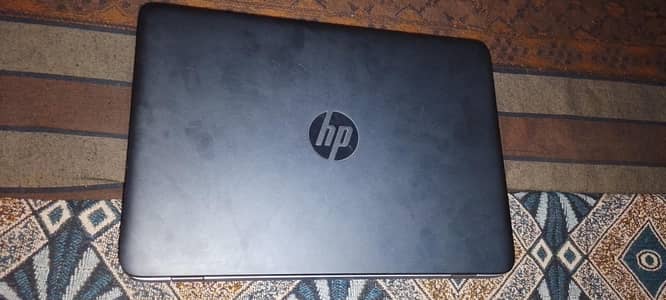 HP elitebook 820