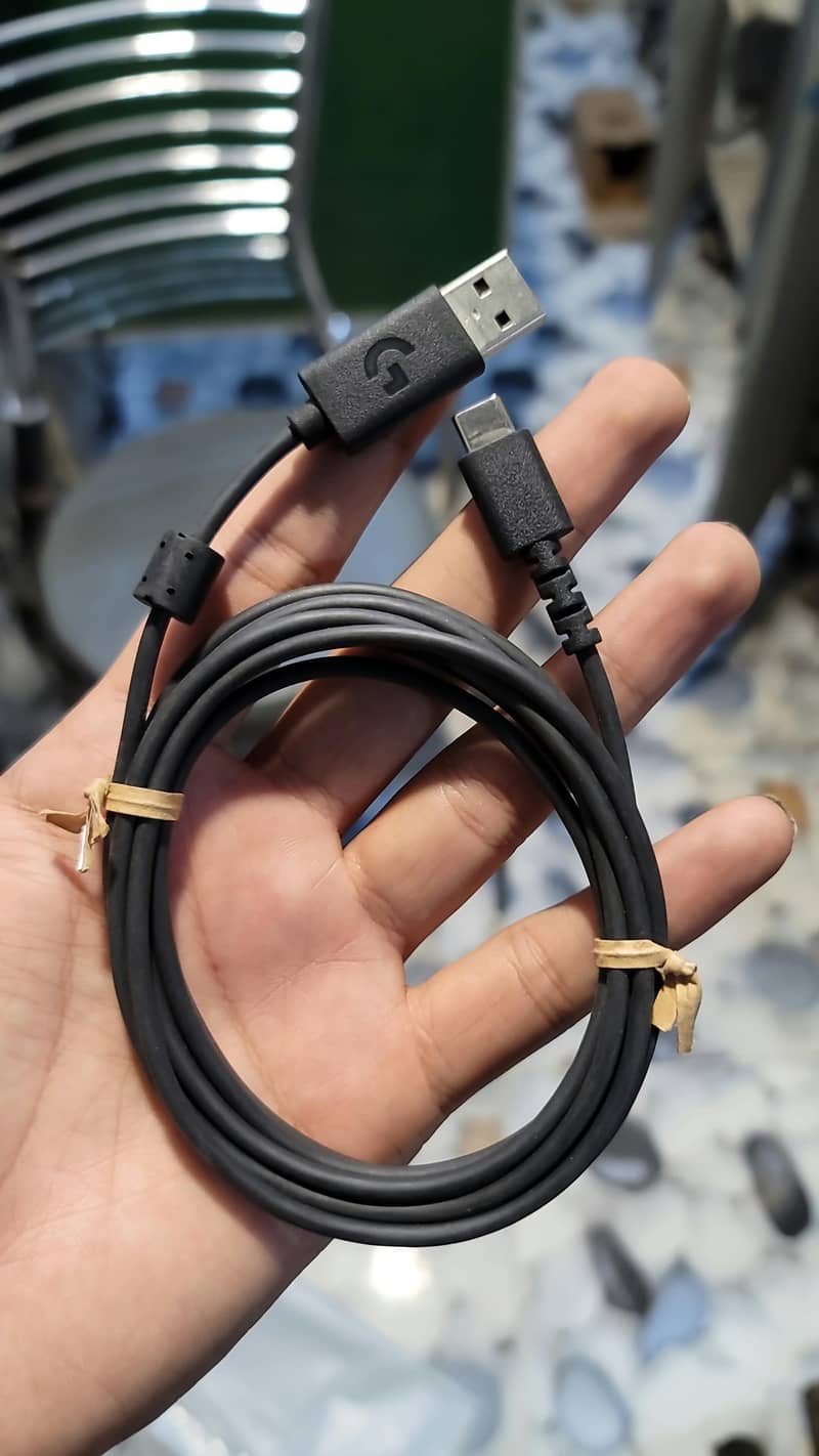 Logitech cable for all Logitech gadgets 7
