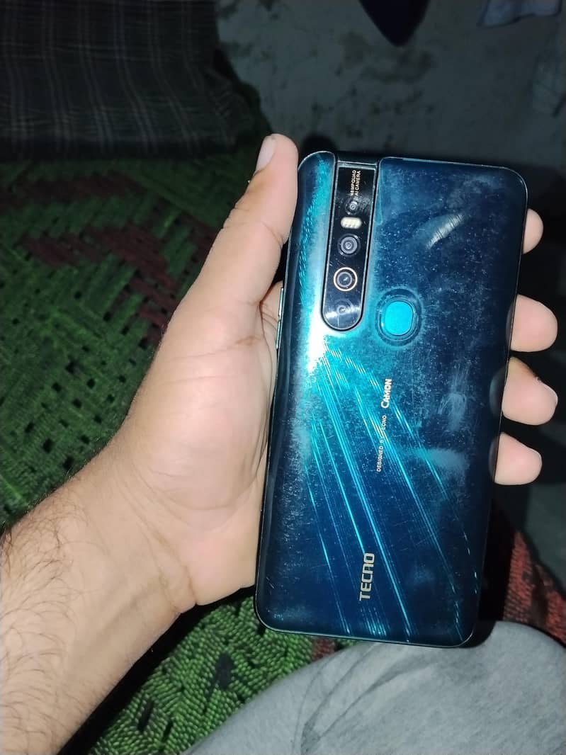Tecno CAMON 15 Pro 7