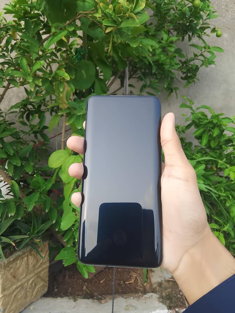 One Plus 7 Pro 8/256 1