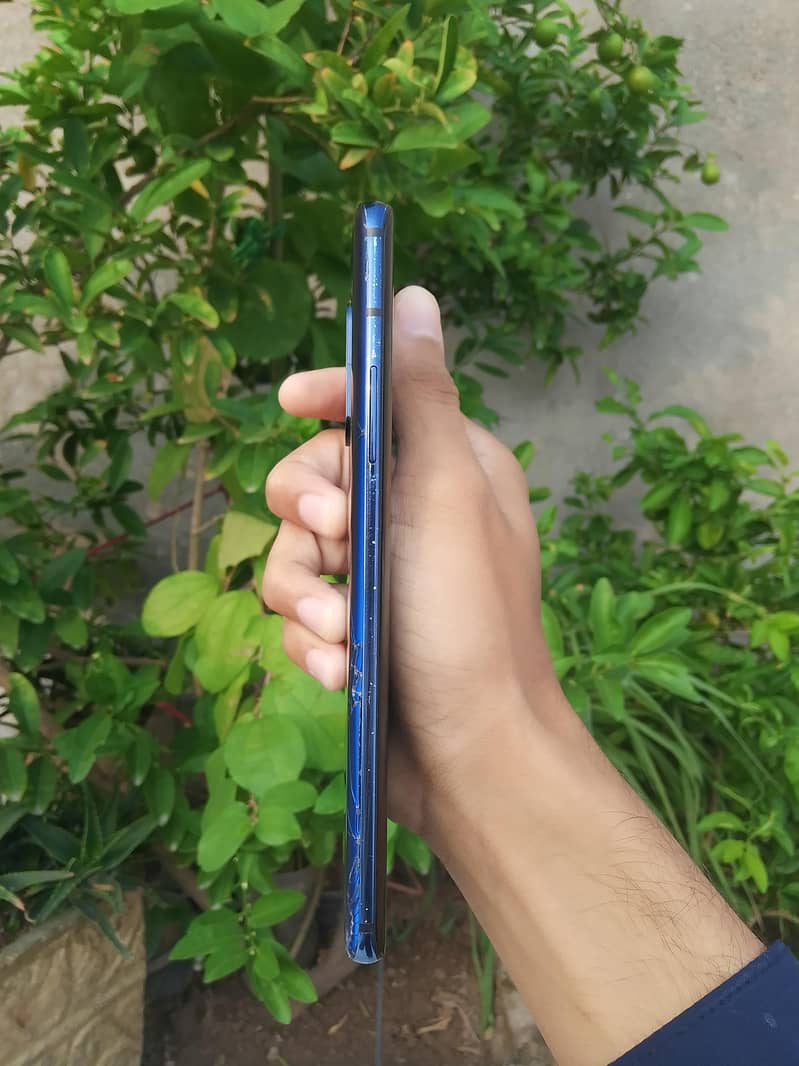 One Plus 7 Pro 8/256 4