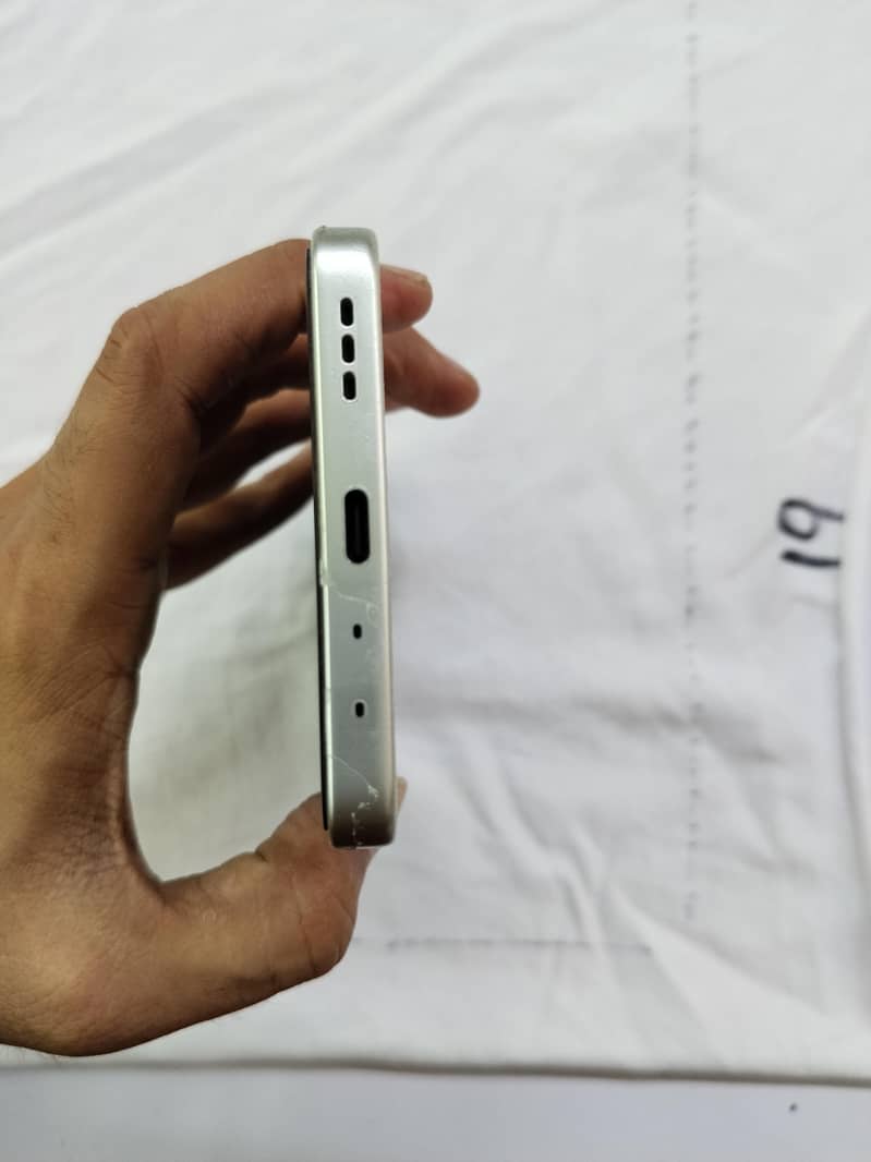 OPPO A5 Pro 0