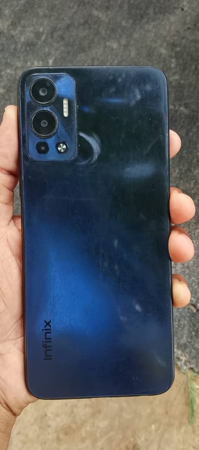 Infinix Hot 12