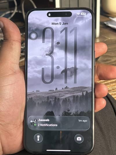 Apple iPhone 15 Pro Max jv With BOX BH 87