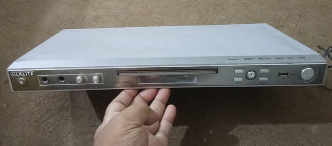 DVD player