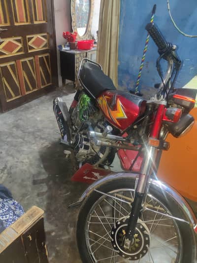 Honda 125 2007 model
