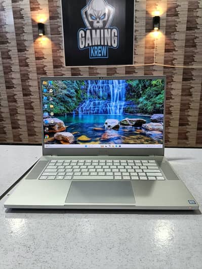 Razer Blade | NVIDIA RTX 2070 Max-Q 8GB | Core i7 9th Gen | FHD 144Hz