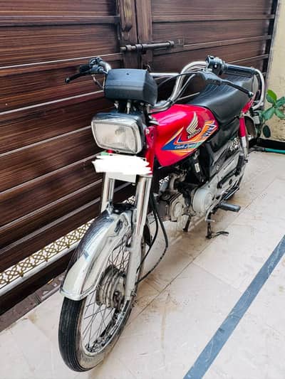 Honda CD70 2020