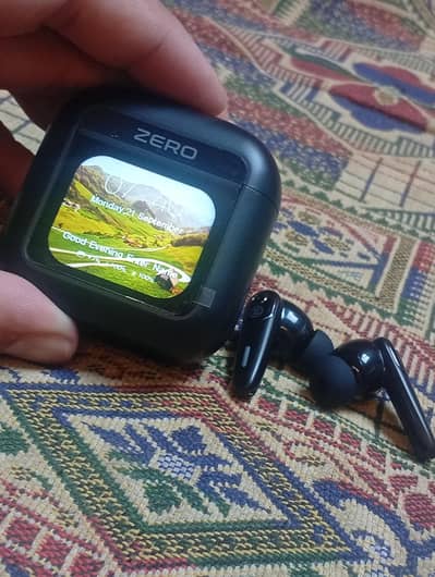 Zero Display ZBuds