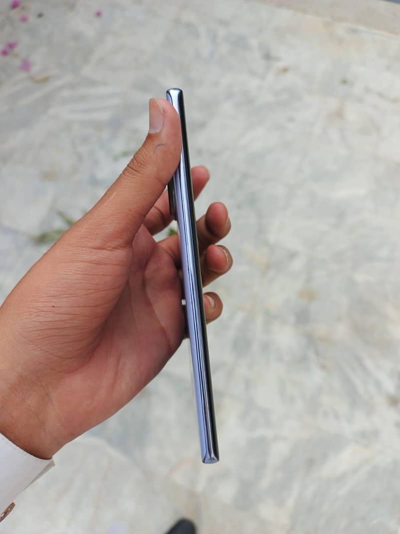 Tecno CAMON 30S 3